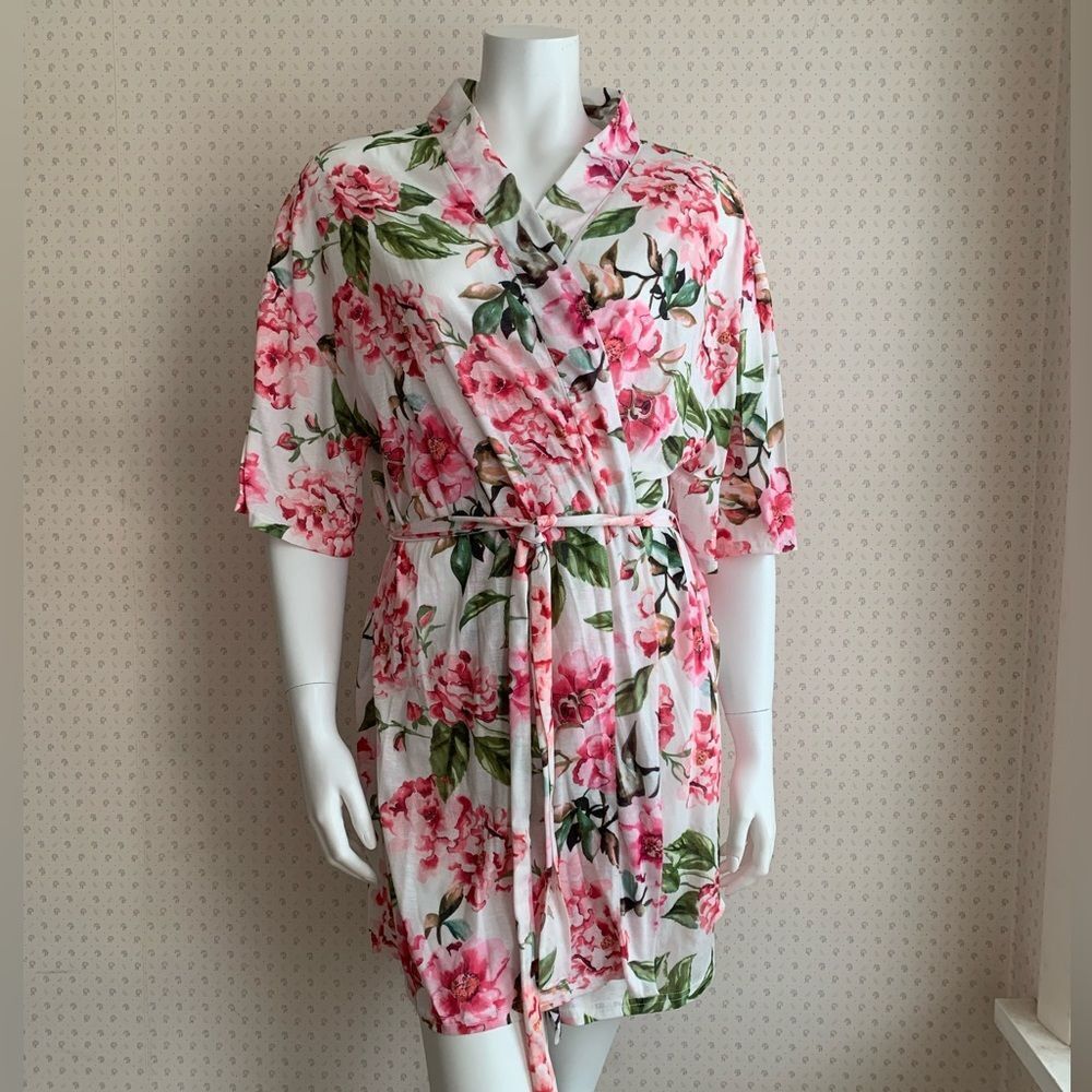 Show Me Your Mumu White Floral Wrap One Size Bridal Kimono Robe PW13